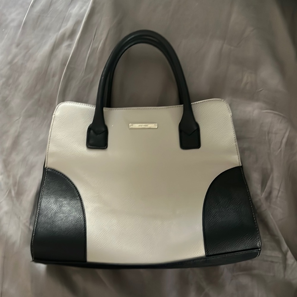 Nine West purse